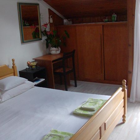 Hostel Saint Ursula Rooms ドゥブロブニク エクステリア 写真