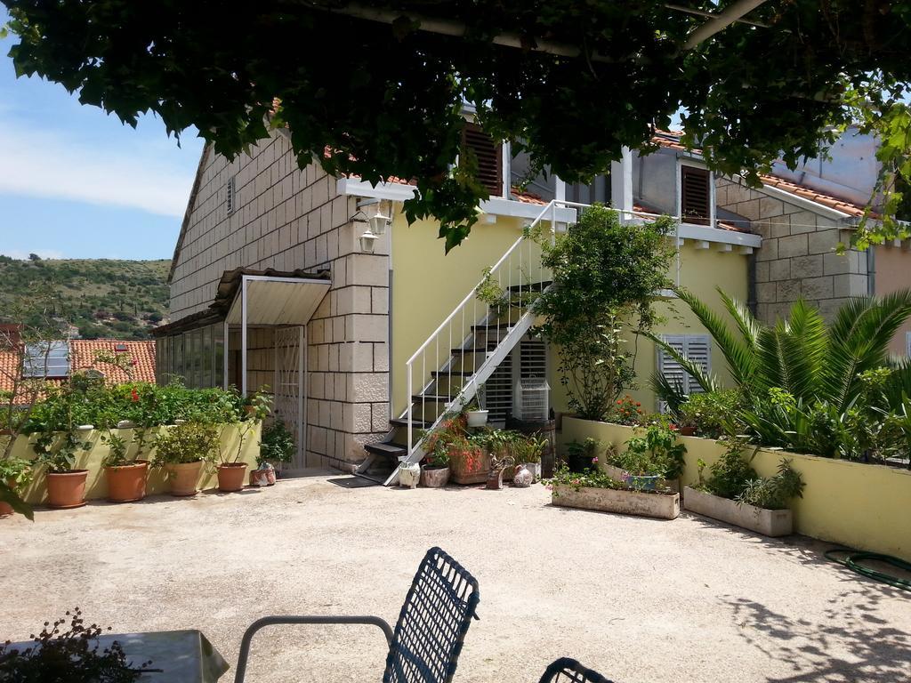 Hostel Saint Ursula Rooms ドゥブロブニク 部屋 写真